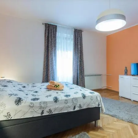 Appartement Punta With Garage, Balcony, Garden And Sea View Opatija
